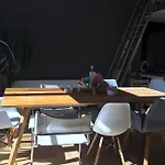 Wunderschoene Loft-stadtwohnung